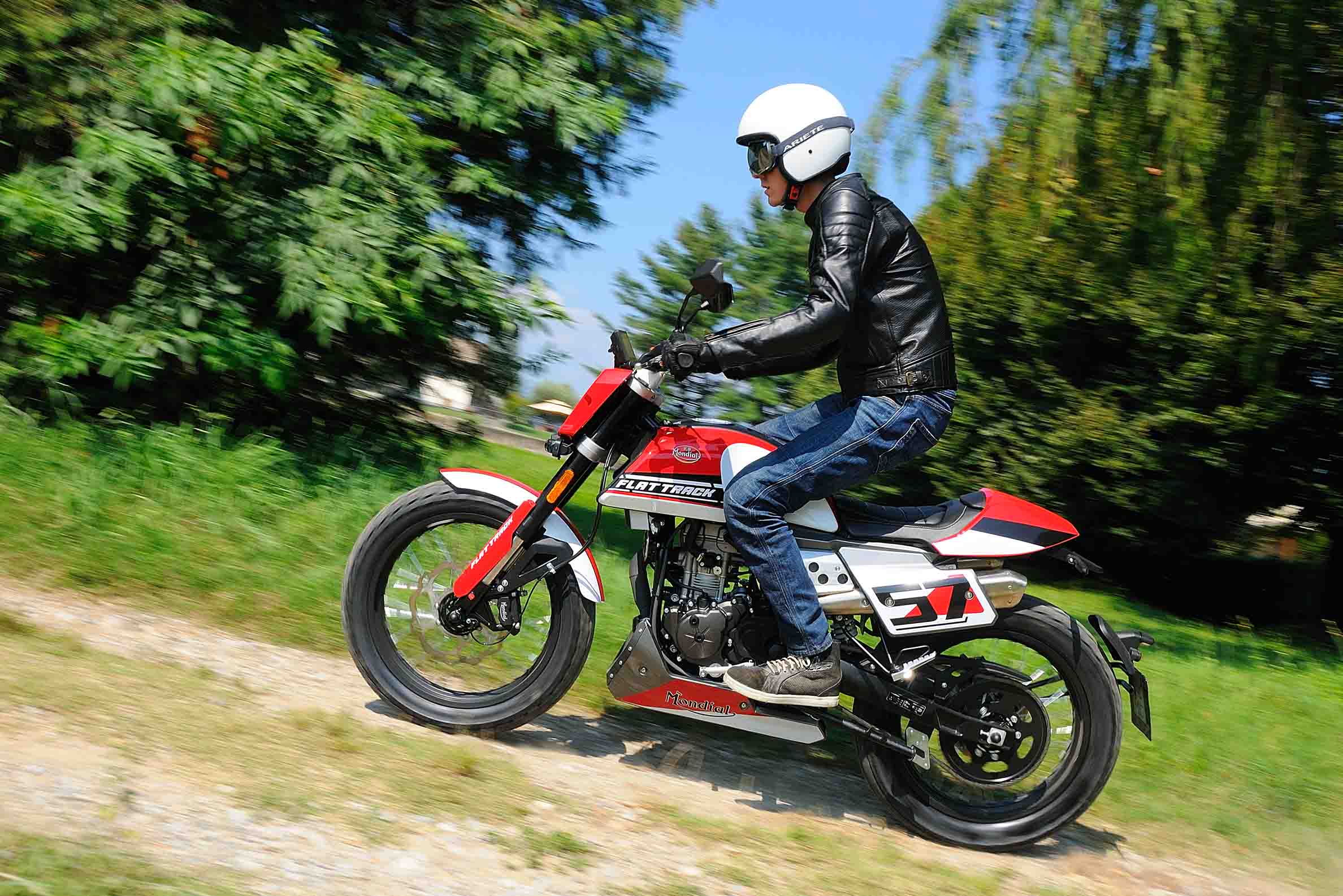 mondial_motors_bike_flat_track_black_banner-2